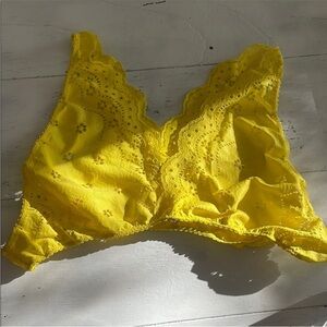 🌼 Savage X Fenty Eyelet Scalloped Yellow Lace Bralette Unlined Elastic XL